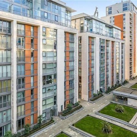 1 Bedroom Apartment Royal Docks London Bagian luar foto