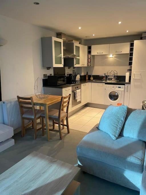1 Bedroom Apartment Royal Docks London Bagian luar foto